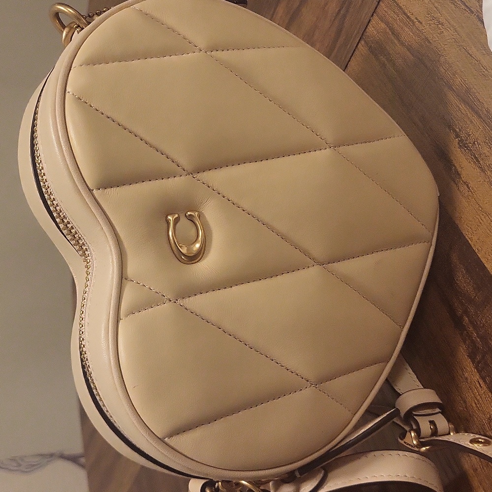 Coach  Retail Quilted Heart Crossbody Bag in Cream